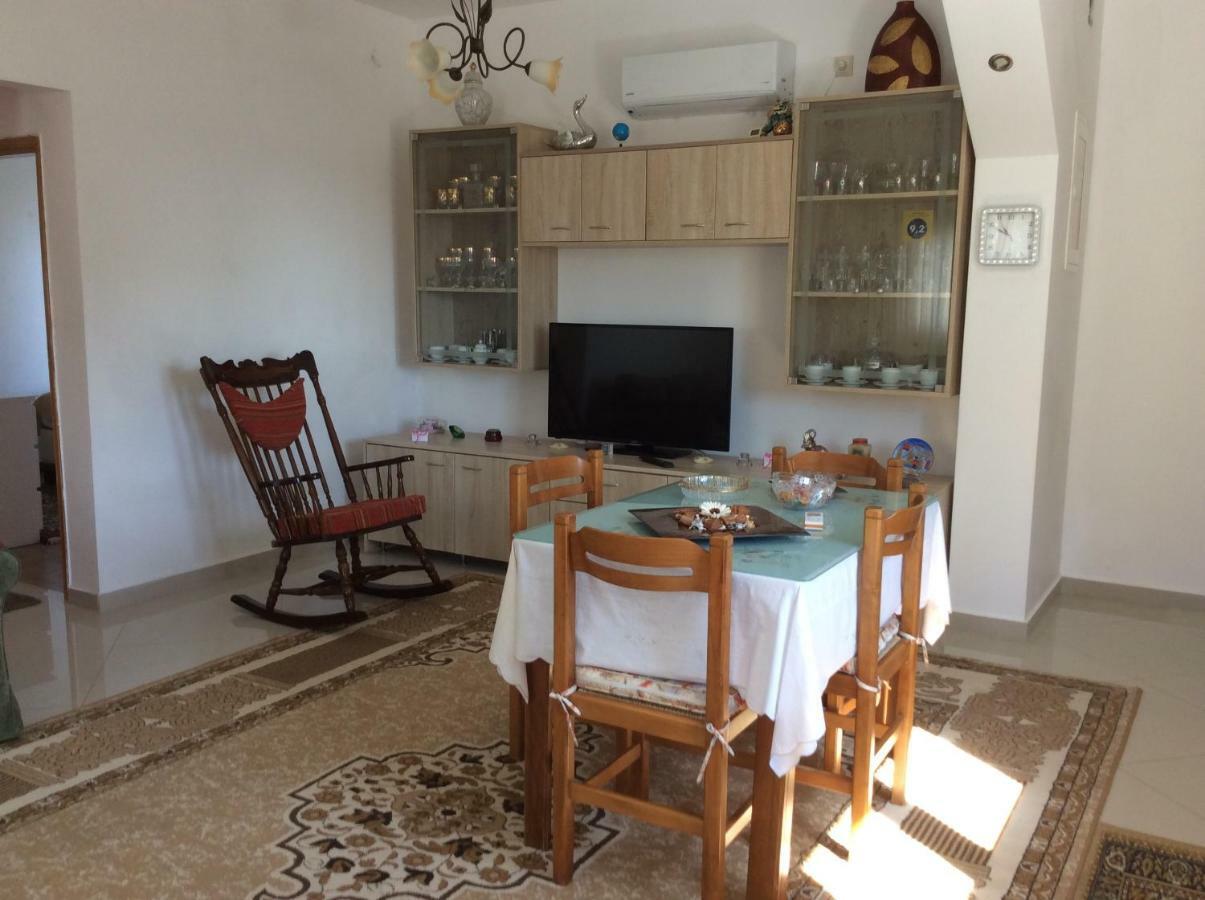 Sofia'S Seaview Villa Near Airport And Beach Artémida Eksteriør bilde